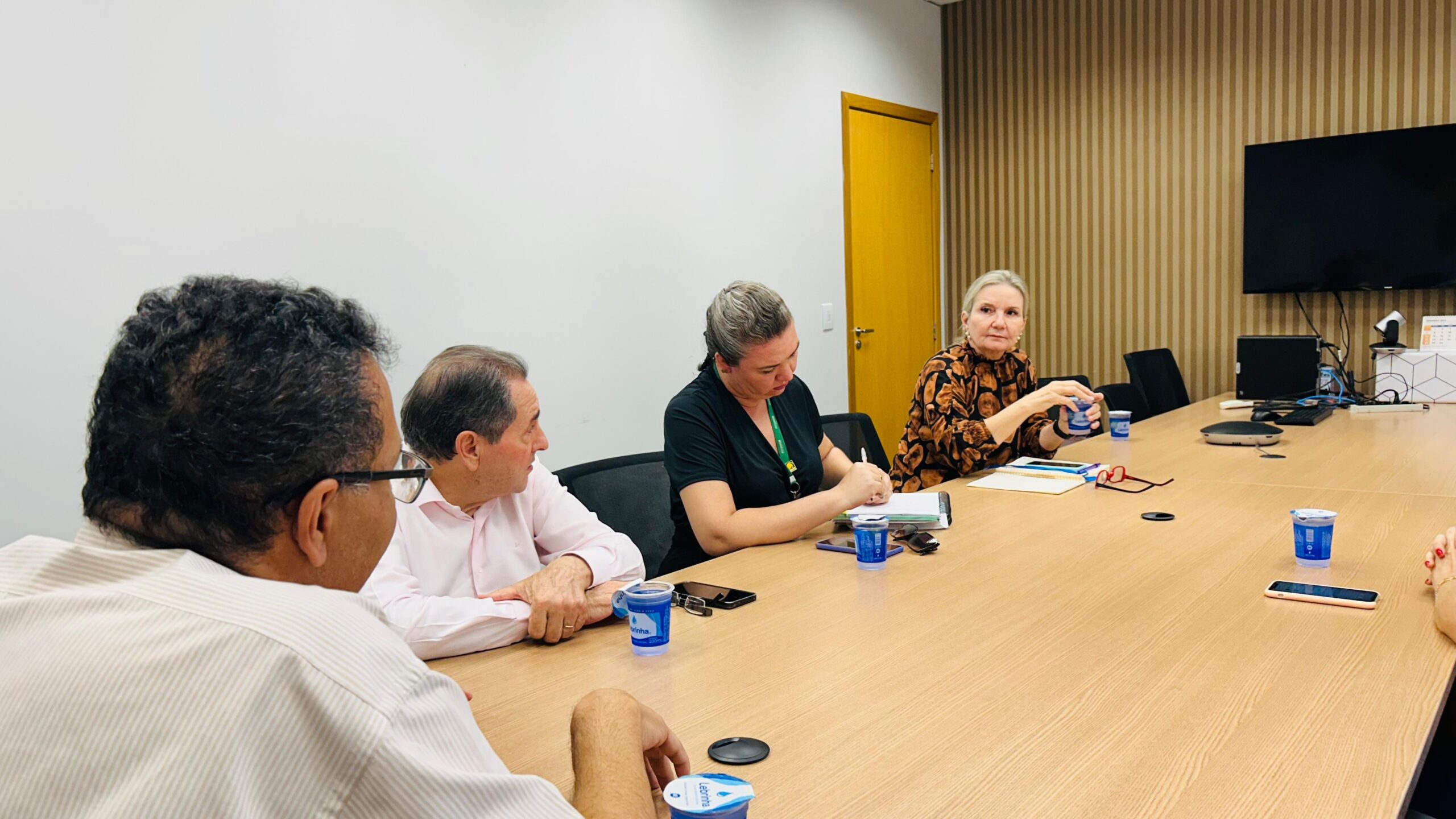 ACCuiabá e Sinfra discutem impactos das obras do BRT no Centro da Capital