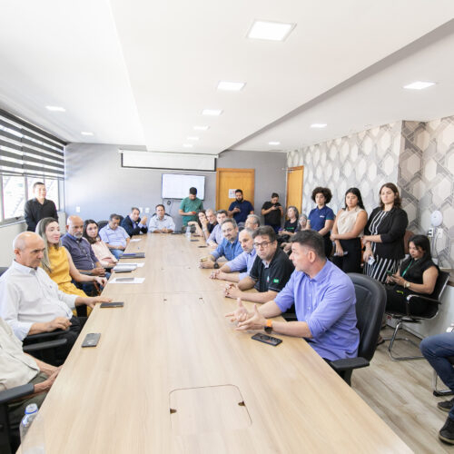 ACCuiabá participa de reunião com Abilio para reorganização do comércio informal no centro da capital