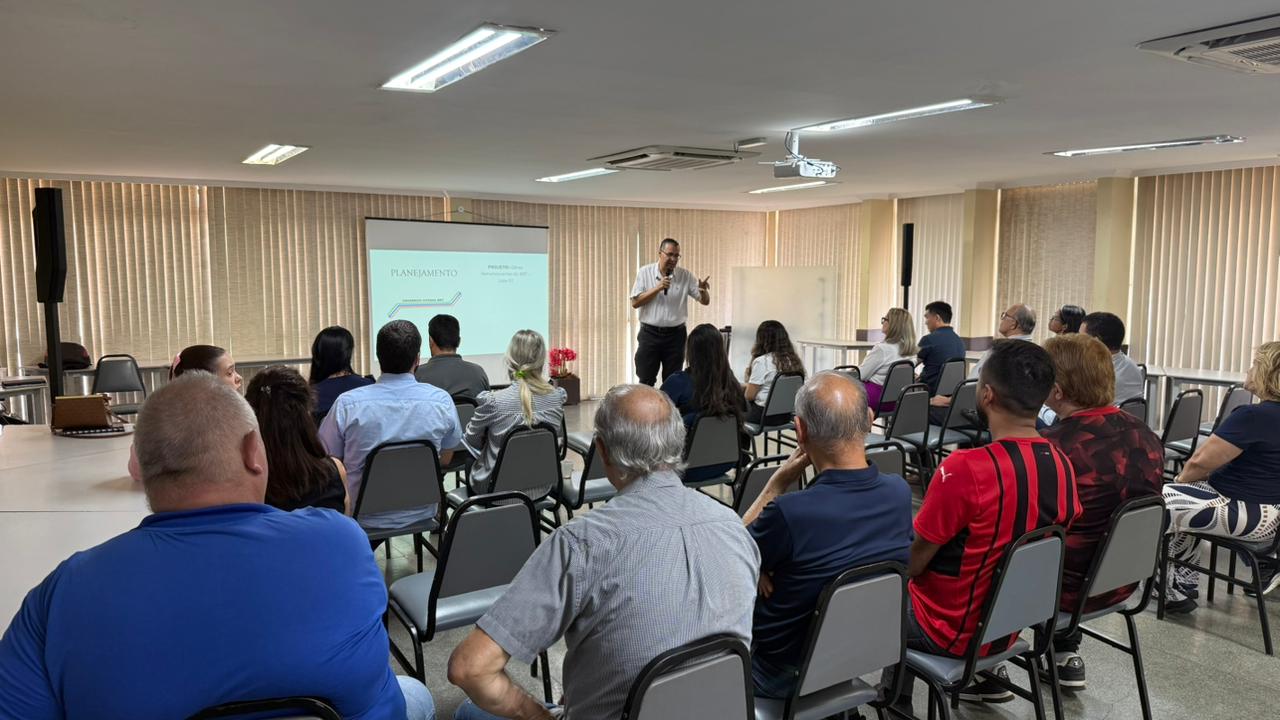 ACCuiabá reúne comerciantes e Sinfra para tratar das obras do BRT na Prainha
