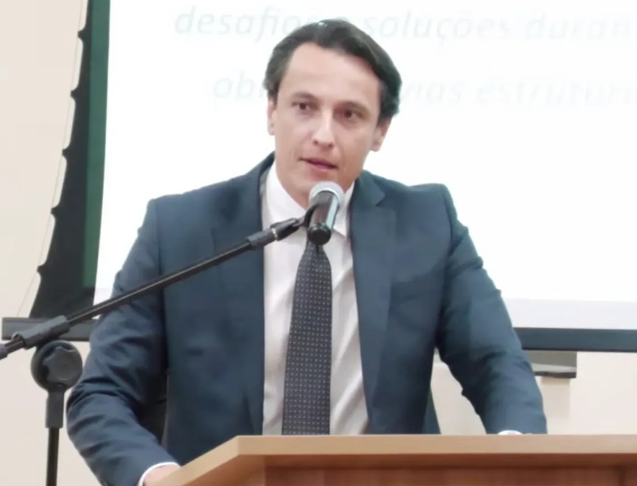 Associação Comercial de Cuiabá contribui com sugestões em audiência pública sobre mobilidade urbana