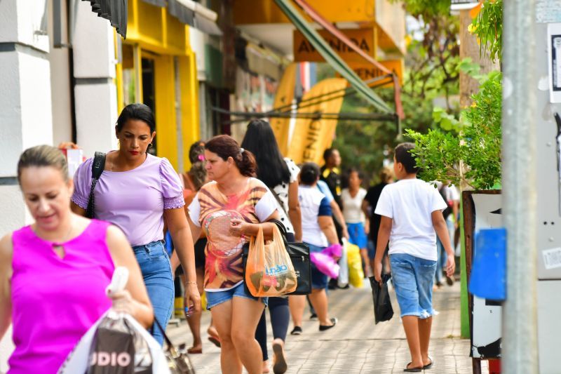Comércio de Cuiabá e Várzea Grande poderá abrir nos feriados de 15 e 20 de novembro
