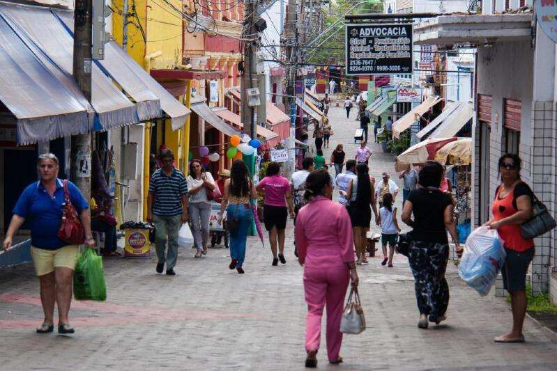 Comércio de Cuiabá poderá funcionar nos feriados da Proclamação da República e da Consciência Negra