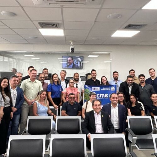 Facmat, Associações Comerciais e parlamentares discutem nova política de distribuição de kits escolares em Mato Grosso