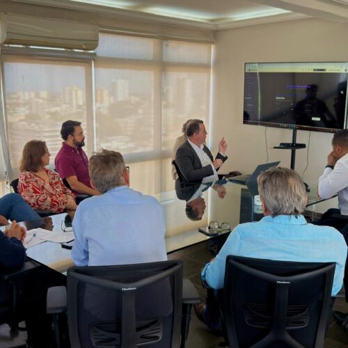 Inteligência artificial, empregabilidade e Feirão do Imposto pautam reunião da ACCuiabá